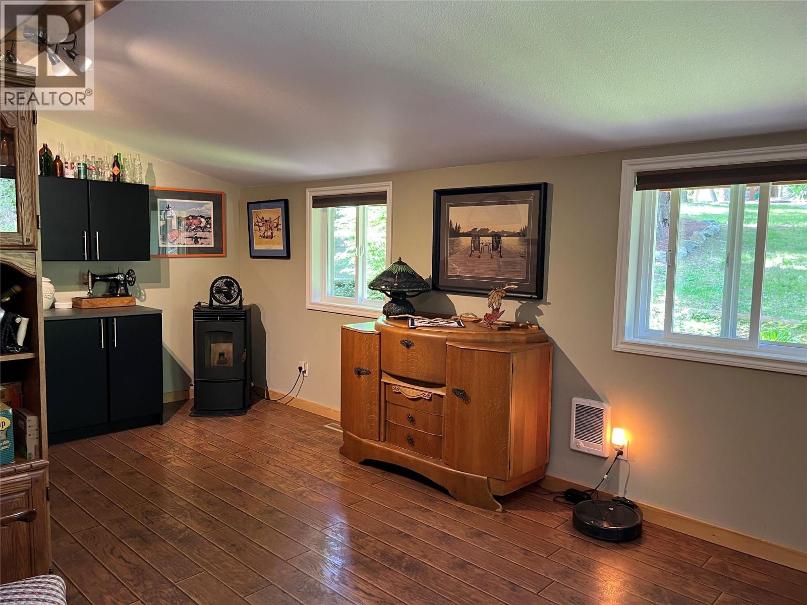 1352 Demster Road Road, Lee Creek, British Columbia  V0E 1M4 - Photo 24 - 10392145