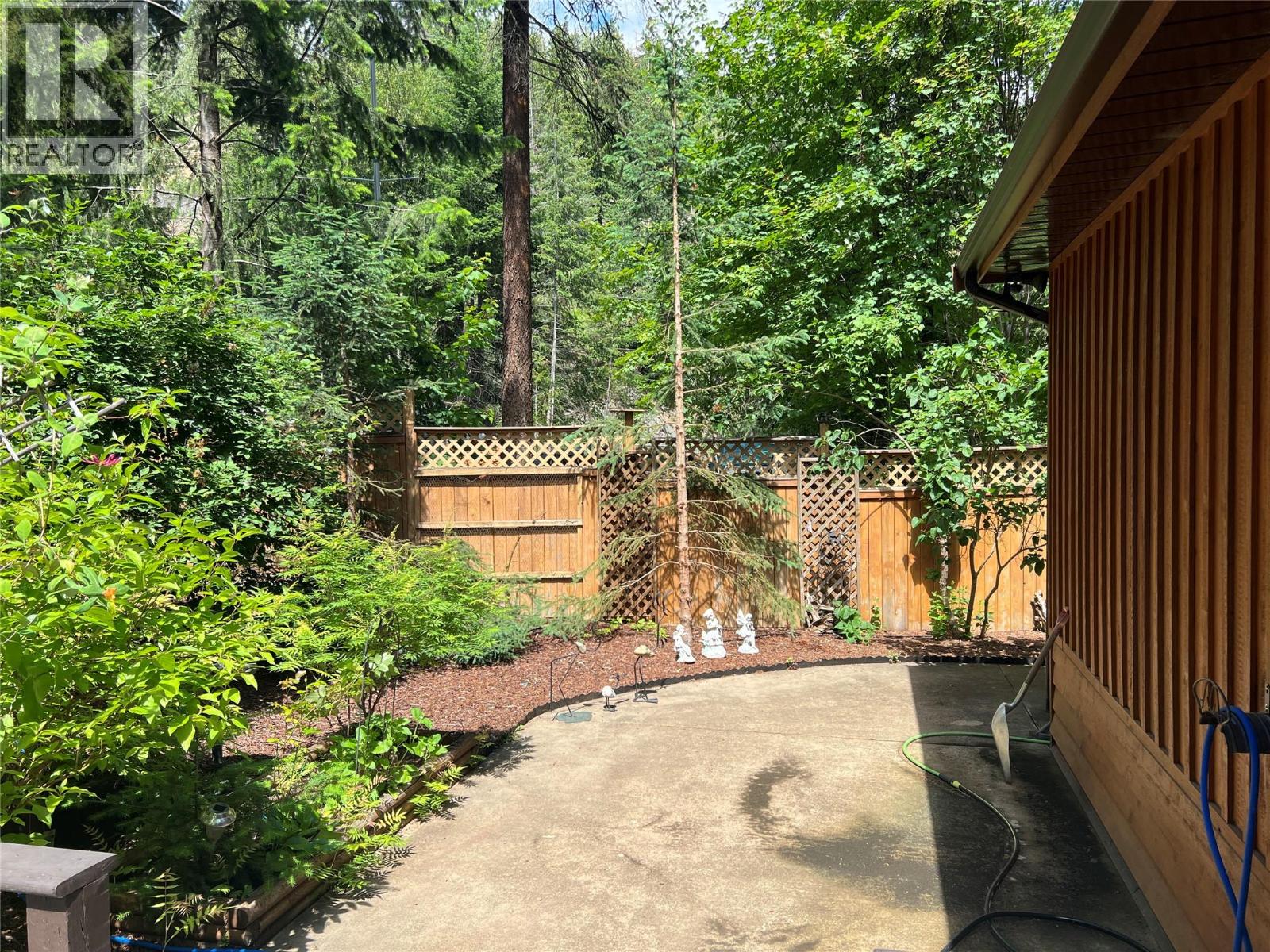 1352 Demster Road Road, Lee Creek, British Columbia  V0E 1M4 - Photo 42 - 10392145