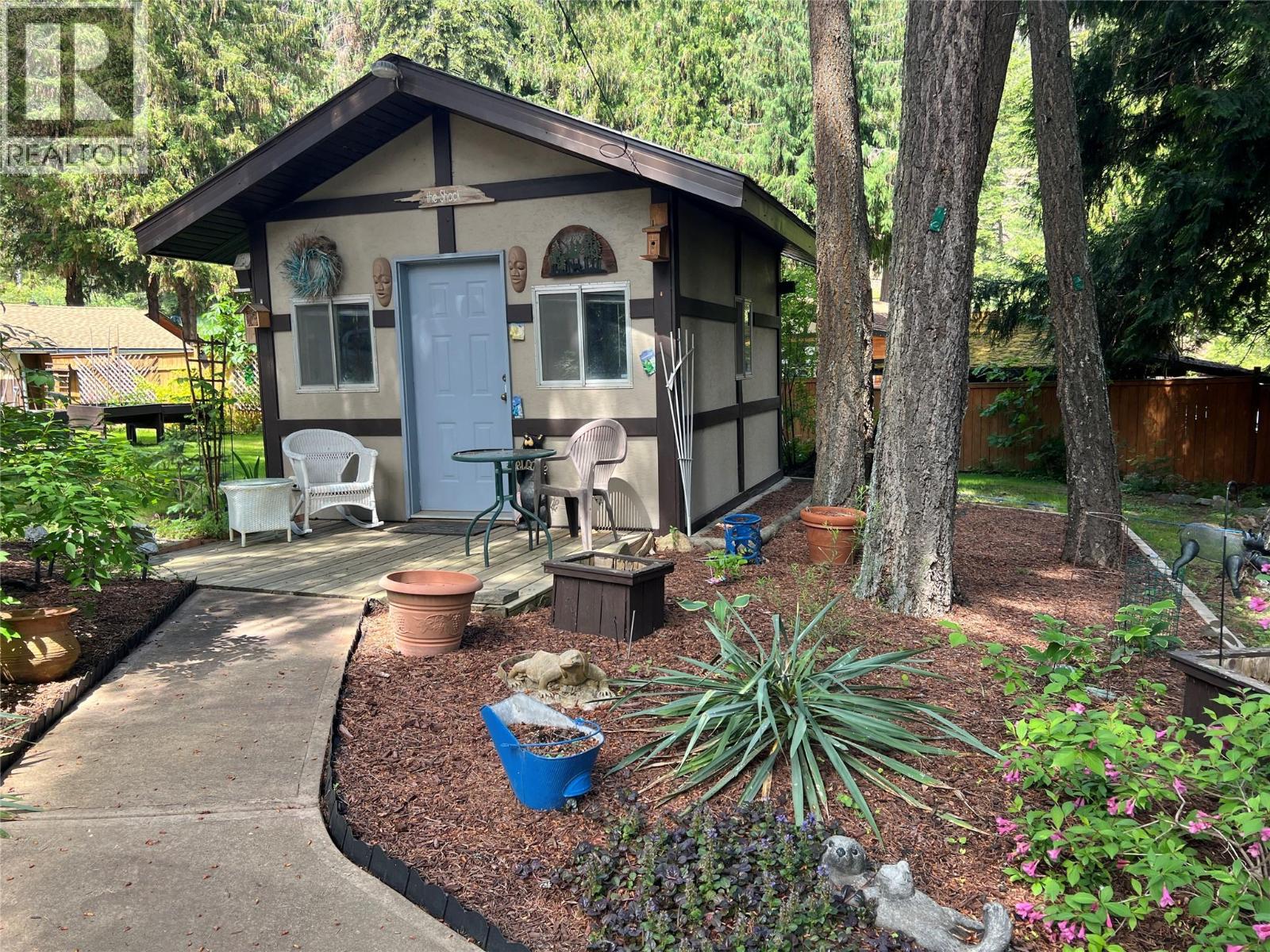 1352 Demster Road Road, Lee Creek, British Columbia  V0E 1M4 - Photo 51 - 10392145