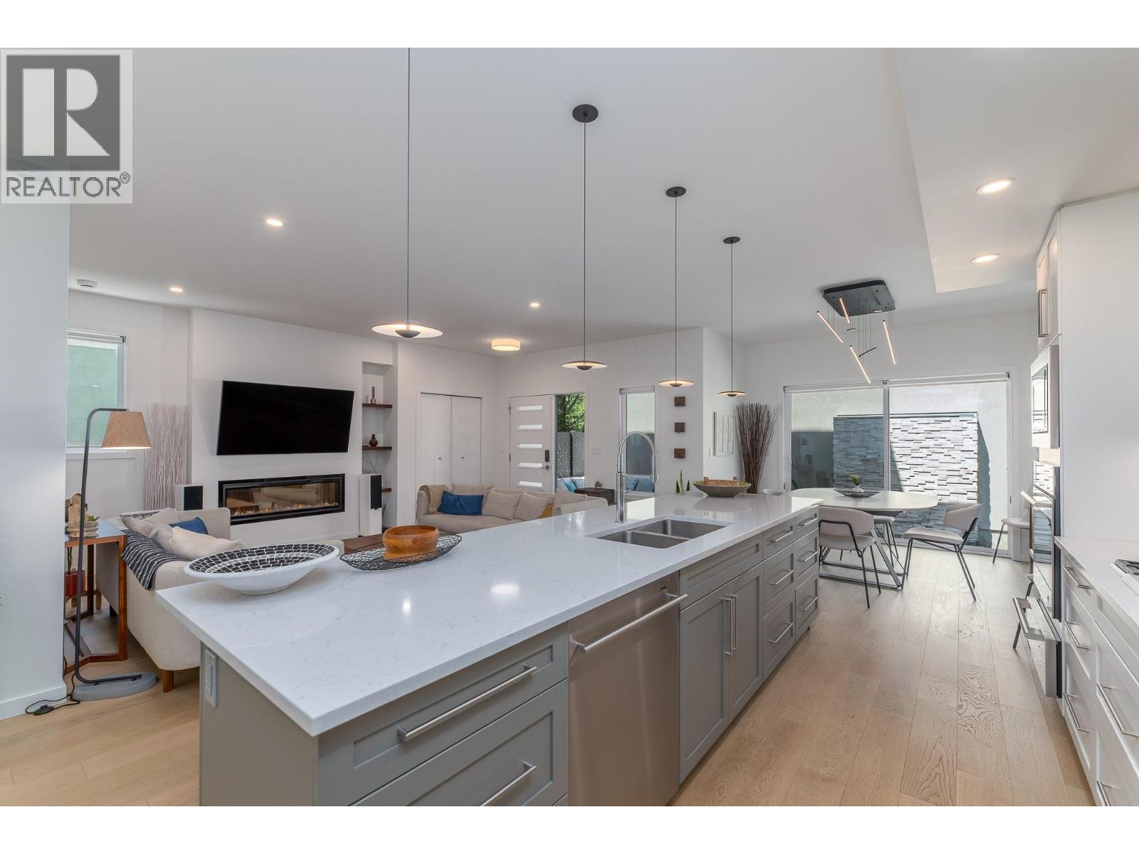 589 Churchill Avenue Unit# 102, Penticton, British Columbia  V2A 1E2 - Photo 12 - 10392154