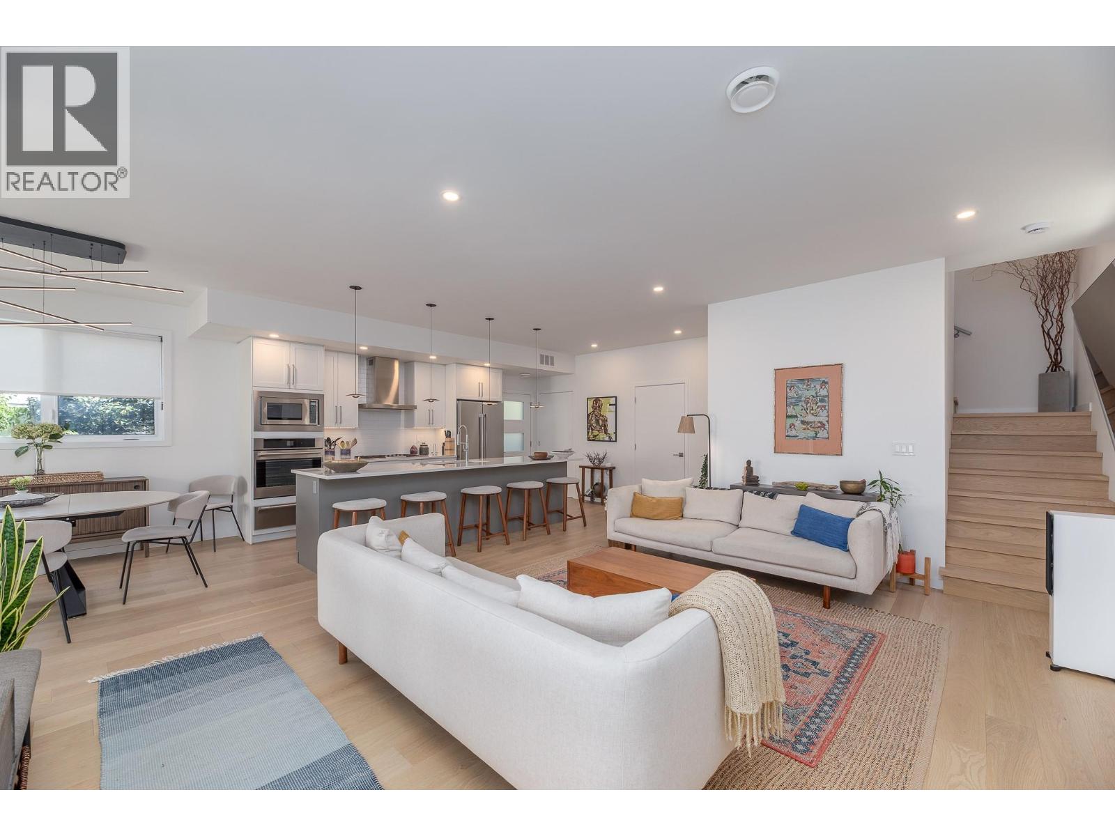 589 Churchill Avenue Unit# 102, Penticton, British Columbia  V2A 1E2 - Photo 3 - 10392154