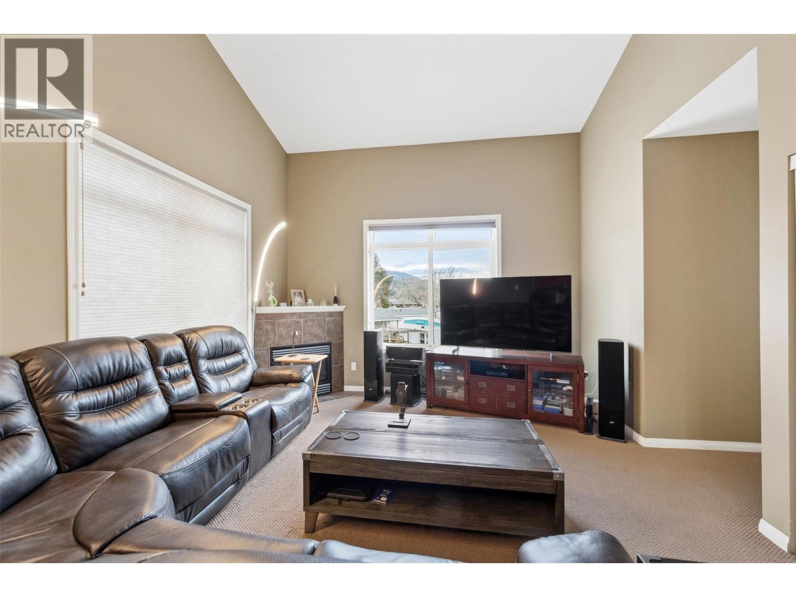 48 Galt Avenue Unit# 108, Penticton, British Columbia  V2A 9C3 - Photo 4 - 10392056