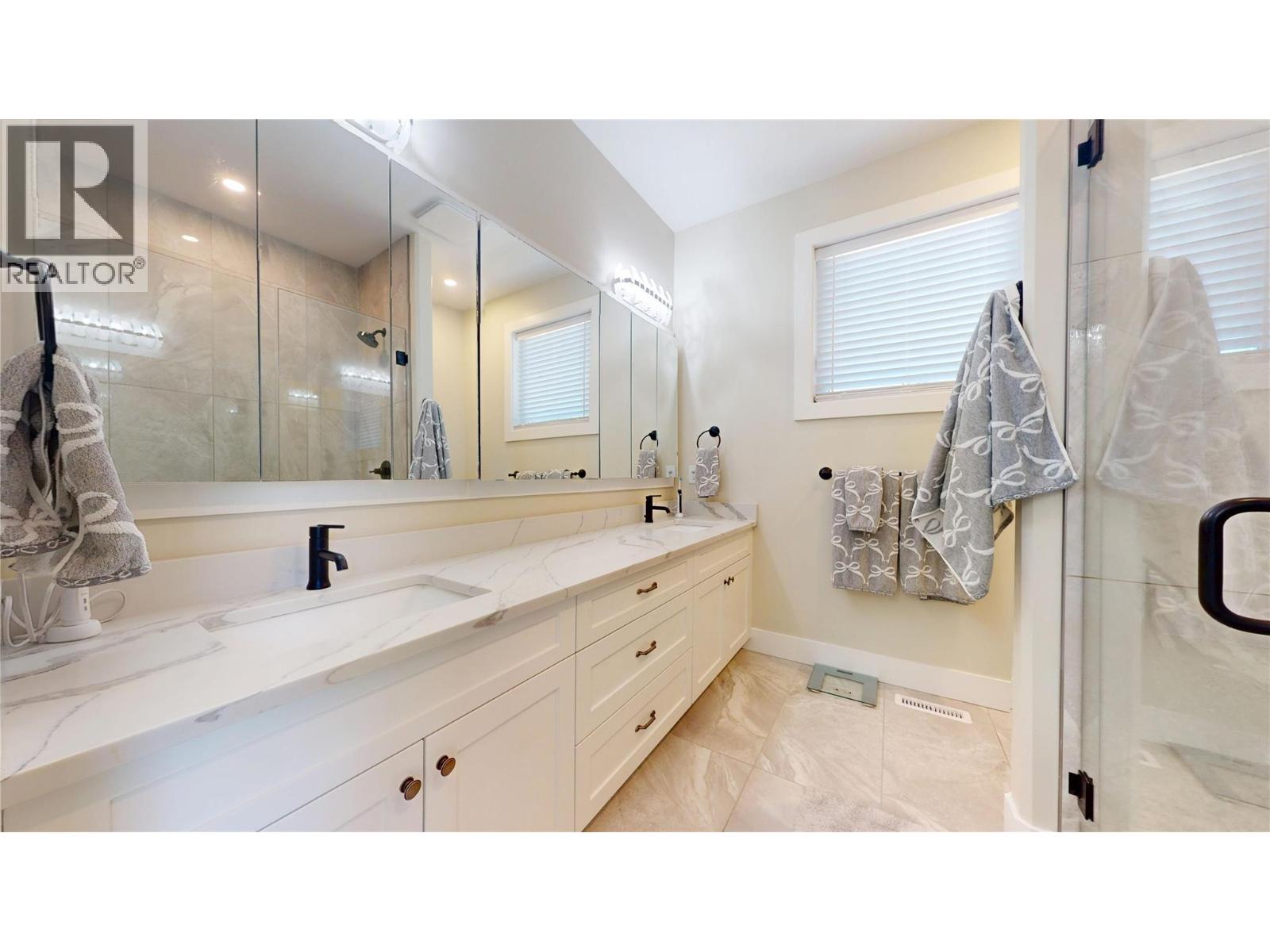 217 Shadow Mountain Boulevard, Cranbrook, British Columbia  V1C 0C6 - Photo 15 - 10390982