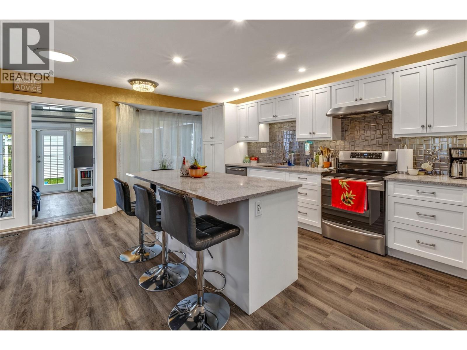 649 Latimer Street Unit# 102, Penticton, British Columbia  V2A 5R5 - Photo 6 - 10392164