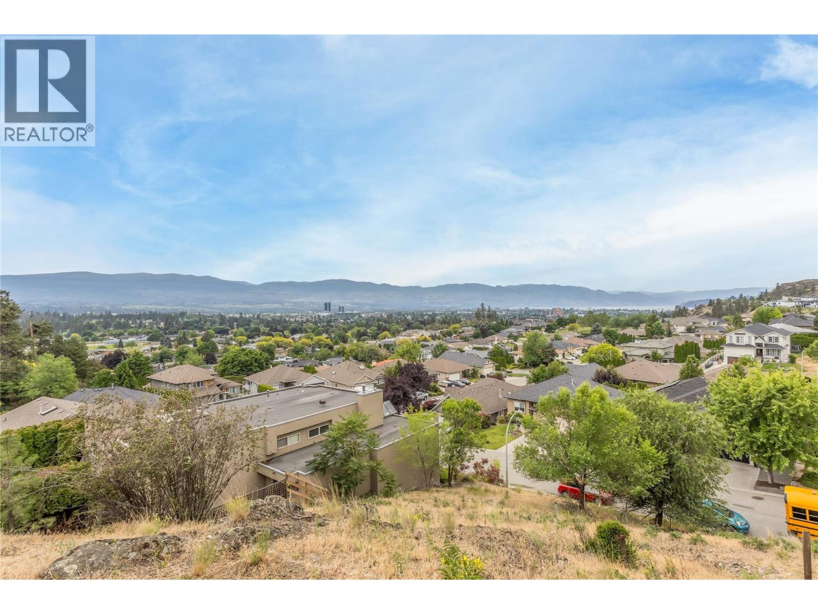 1691 Lindsay Drive, Kelowna, British Columbia  V1V 2P7 - Photo 1 - 10391072