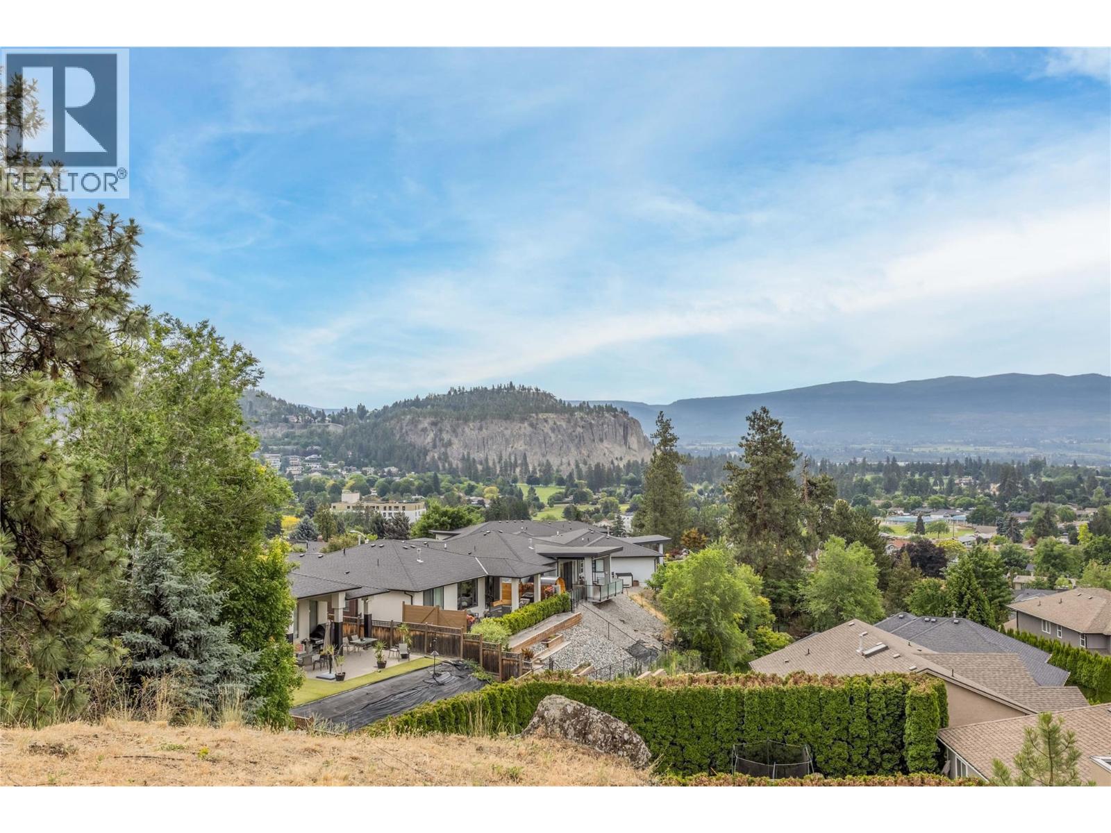 1691 Lindsay Drive, Kelowna, British Columbia  V1V 2P7 - Photo 2 - 10391072