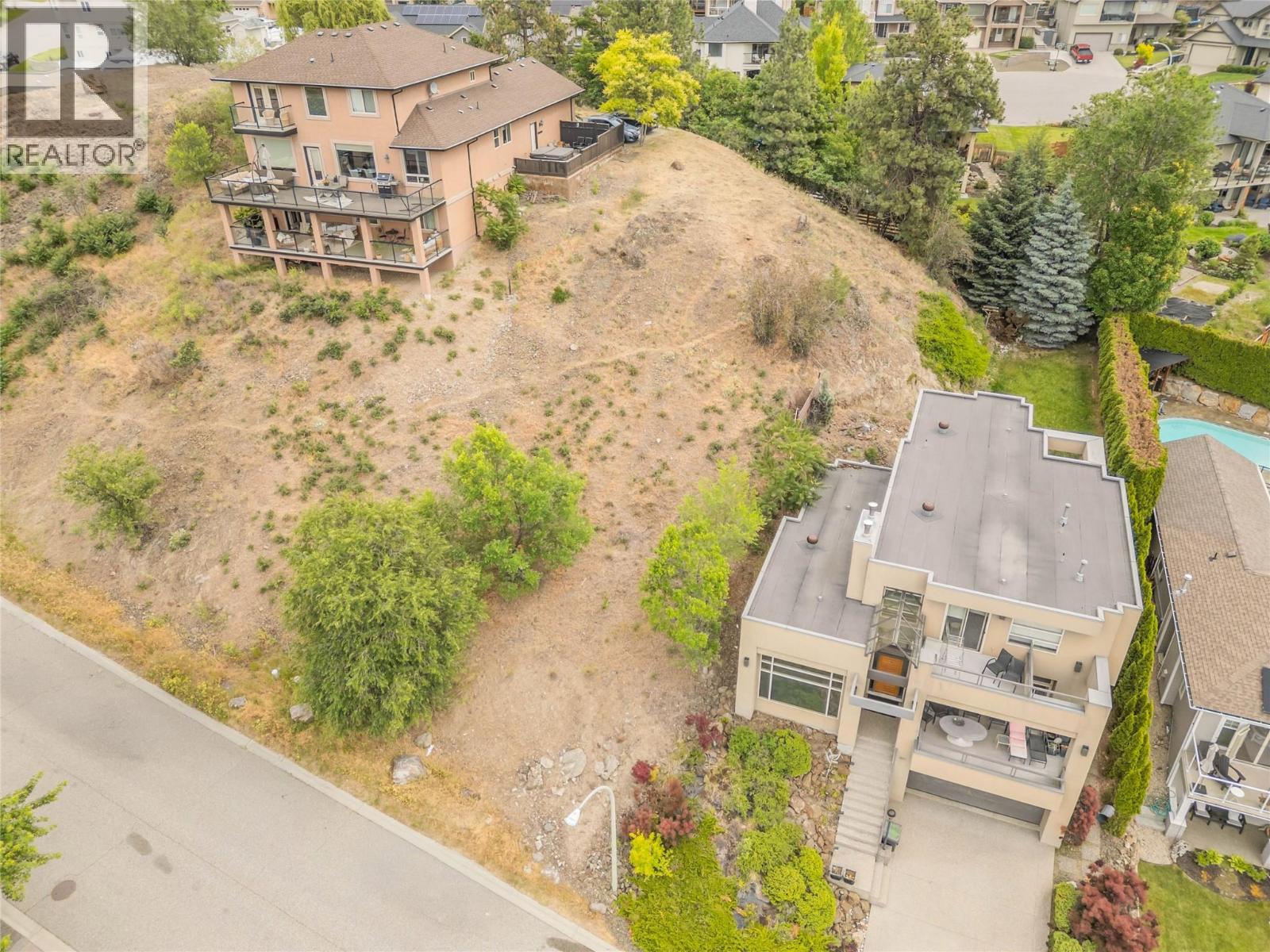 1691 Lindsay Drive, Kelowna, British Columbia  V1V 2P7 - Photo 8 - 10391072
