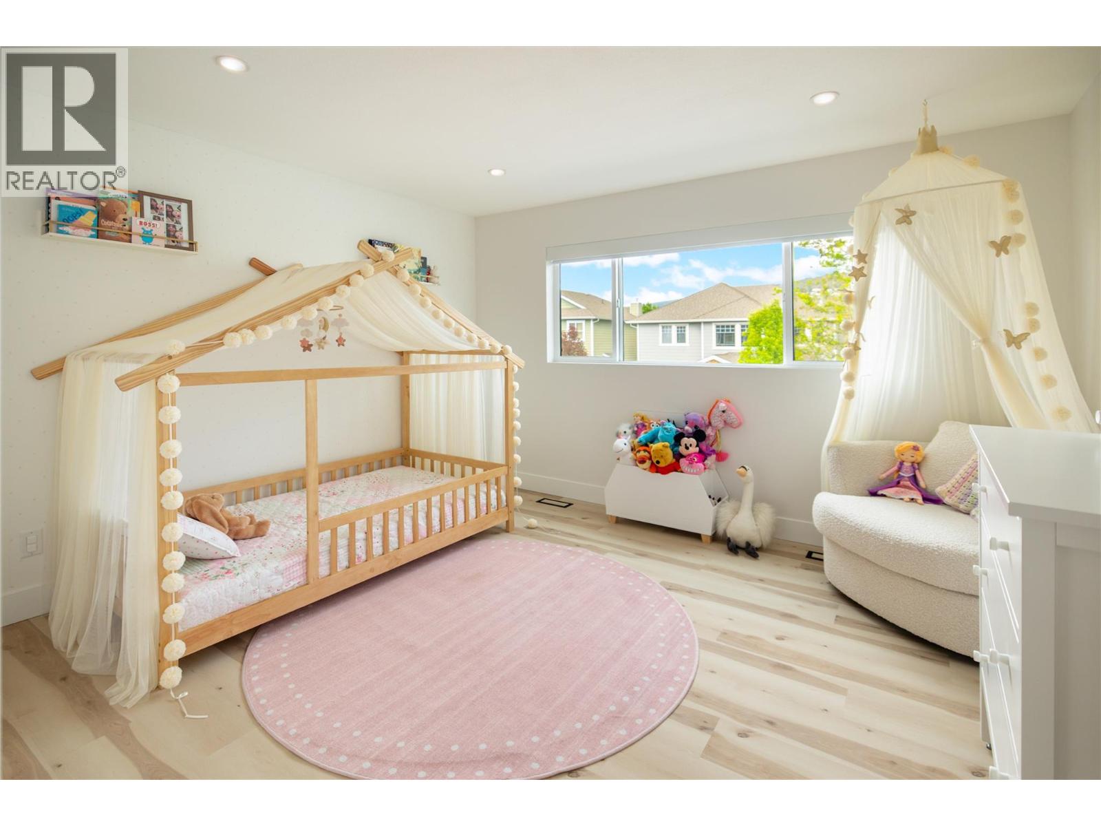 5326 Ptarmigan Street, Kelowna, British Columbia  V1W 5A4 - Photo 45 - 10391015