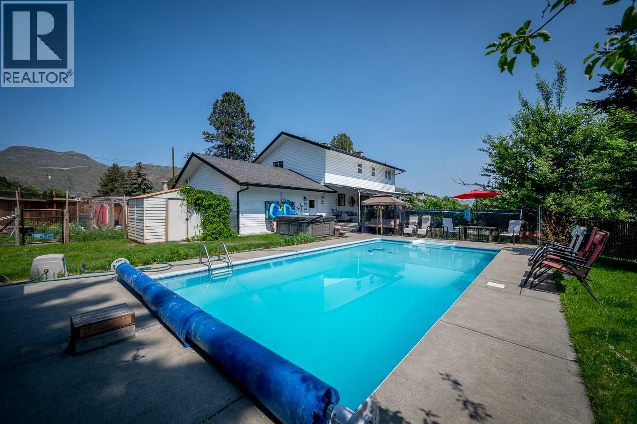 2591 Fleetwood Avenue, Kamloops, British Columbia  V2B 4T1 - Photo 1 - 10392171
