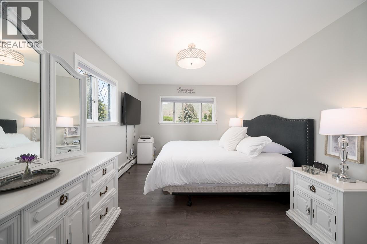 2591 Fleetwood Avenue, Kamloops, British Columbia  V2B 4T1 - Photo 5 - 10392171