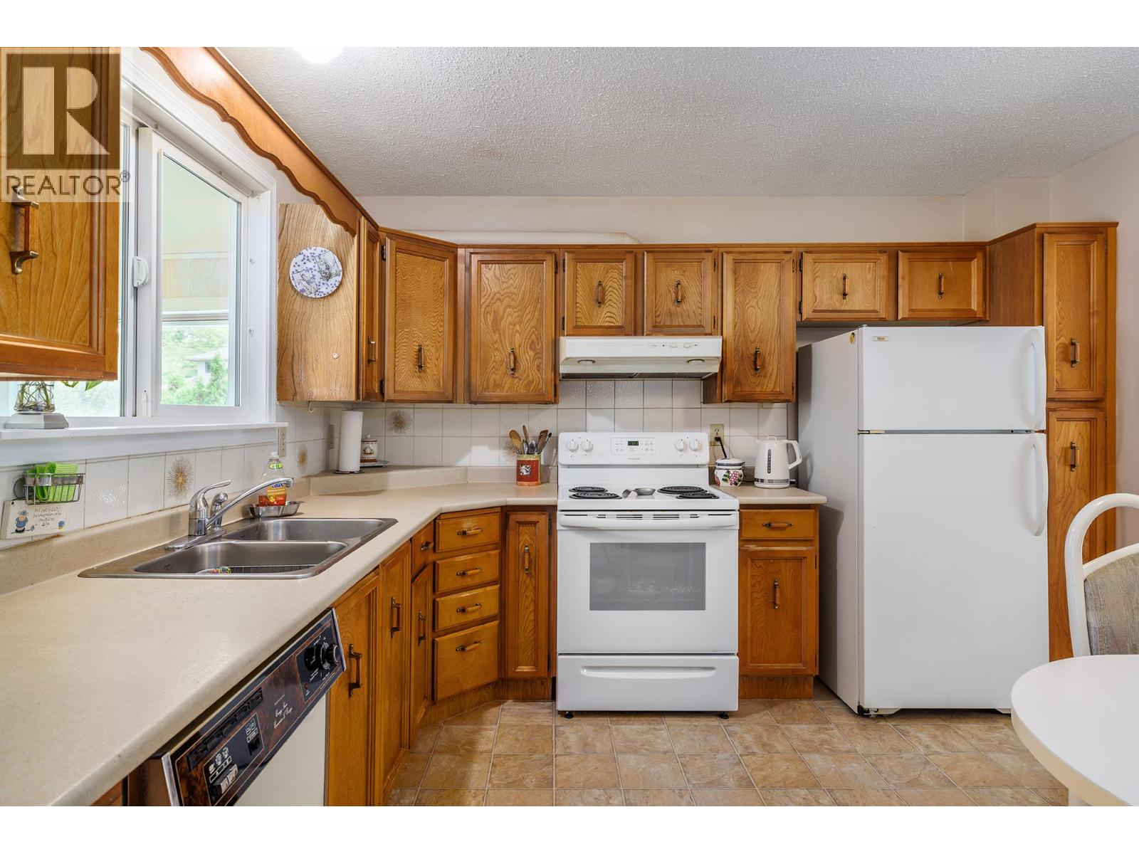 320 Sumac Road E, Kelowna, British Columbia  V1X 5Y2 - Photo 8 - 10392090