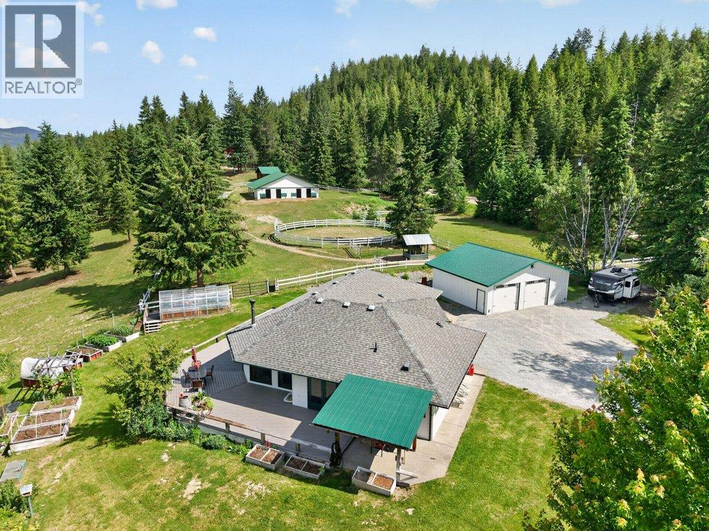 1140 Diamond Rock Road, Enderby, British Columbia  V4Y 4H7 - Photo 7 - 10391767