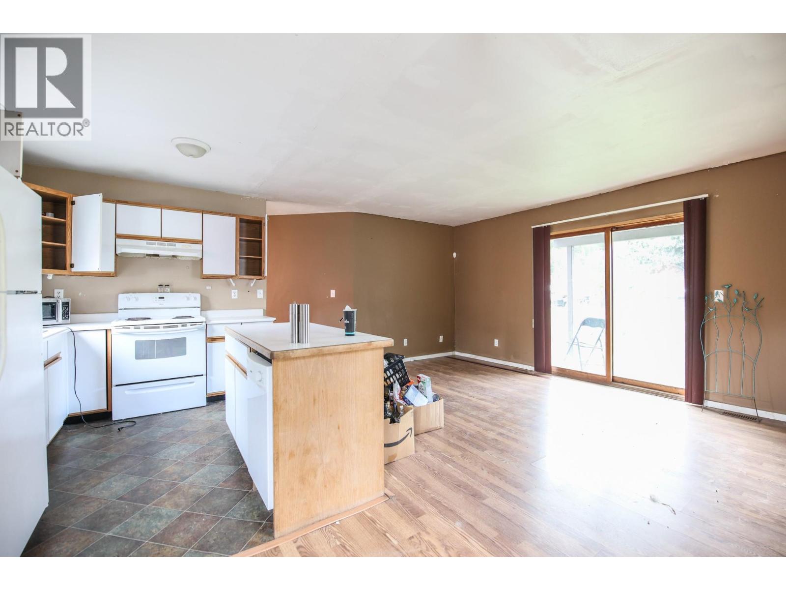 466 S Gold Avenue, Greenwood, British Columbia  V0H 1J0 - Photo 32 - 10391245