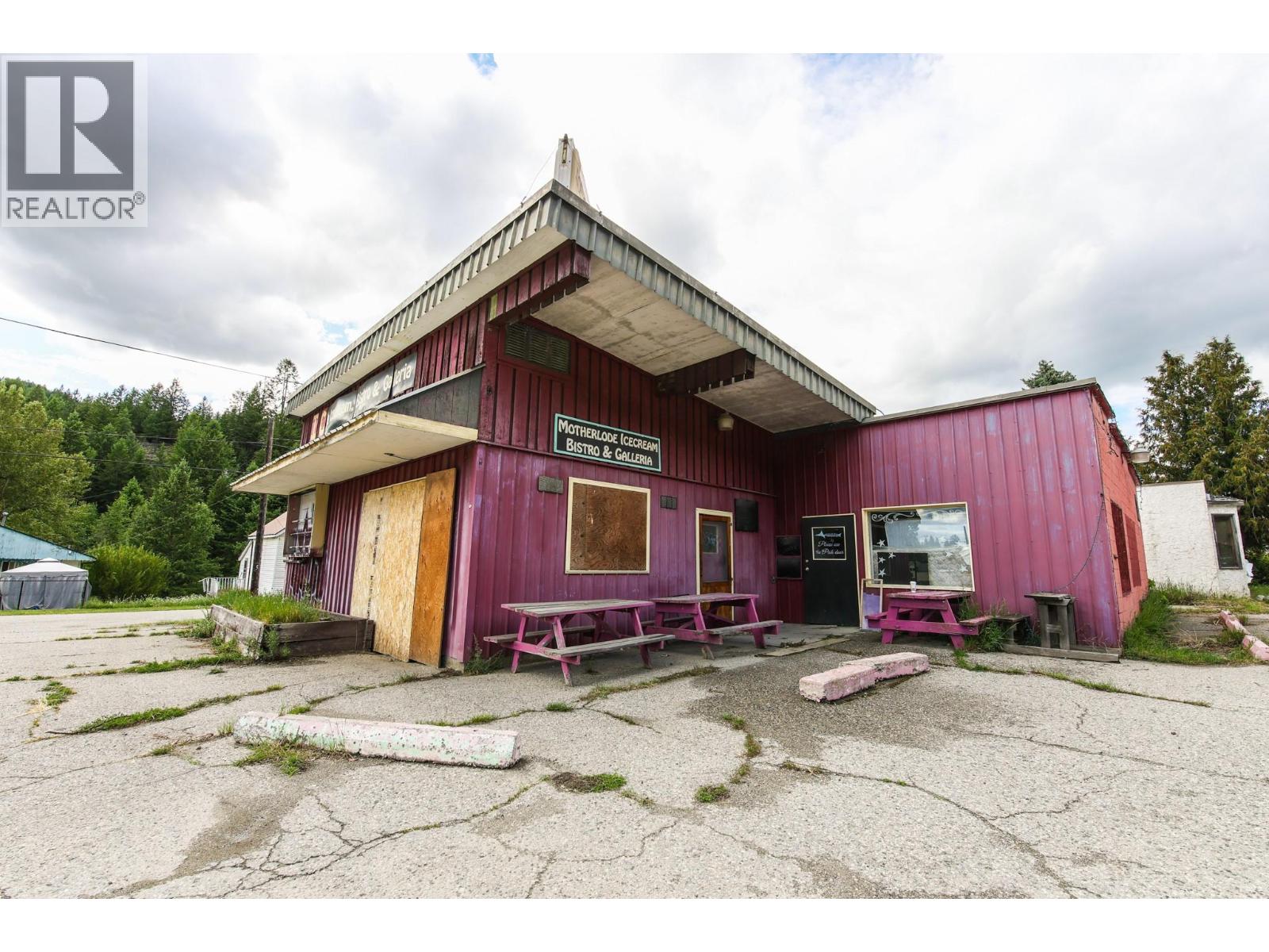 466 S Gold Avenue, Greenwood, British Columbia  V0H 1J0 - Photo 8 - 10391245