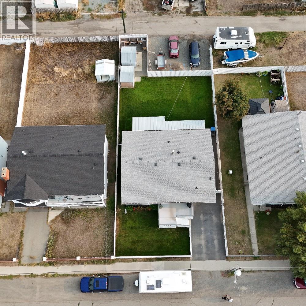 2551 Jackson Avenue, Merritt, British Columbia  V1K 1B1 - Photo 3 - 10392144