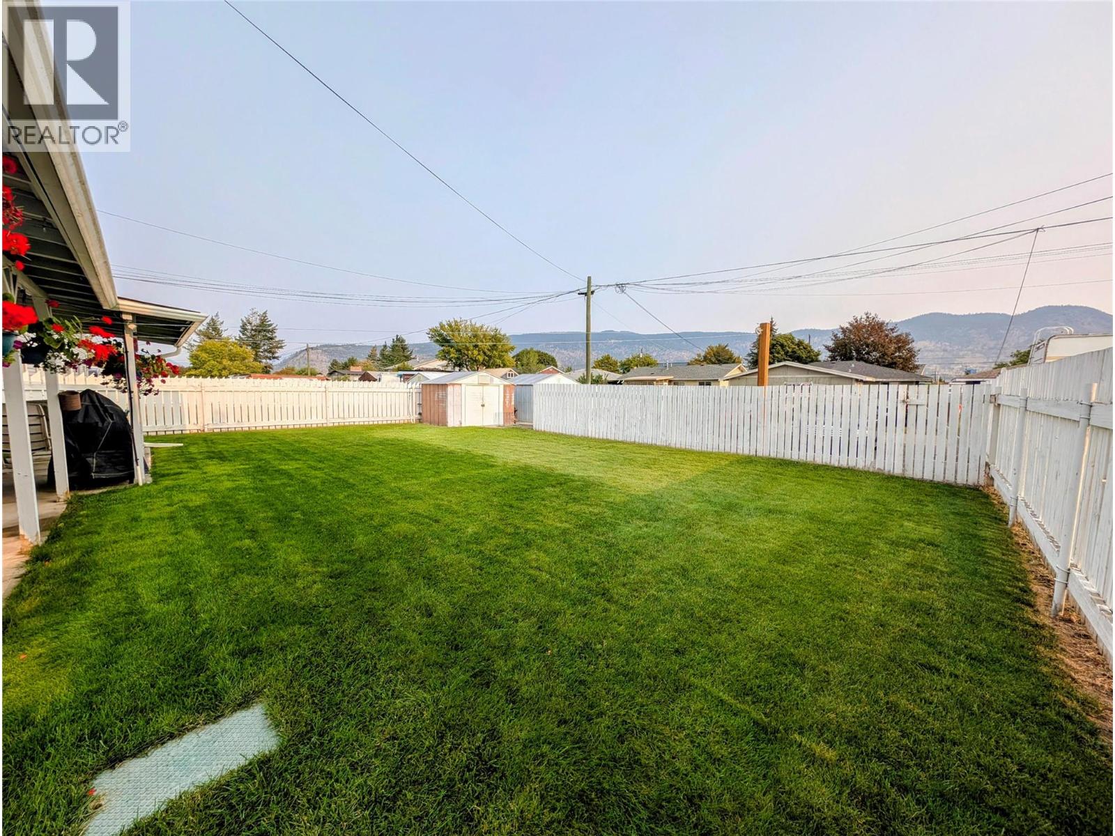 2551 Jackson Avenue, Merritt, British Columbia  V1K 1B1 - Photo 7 - 10392144