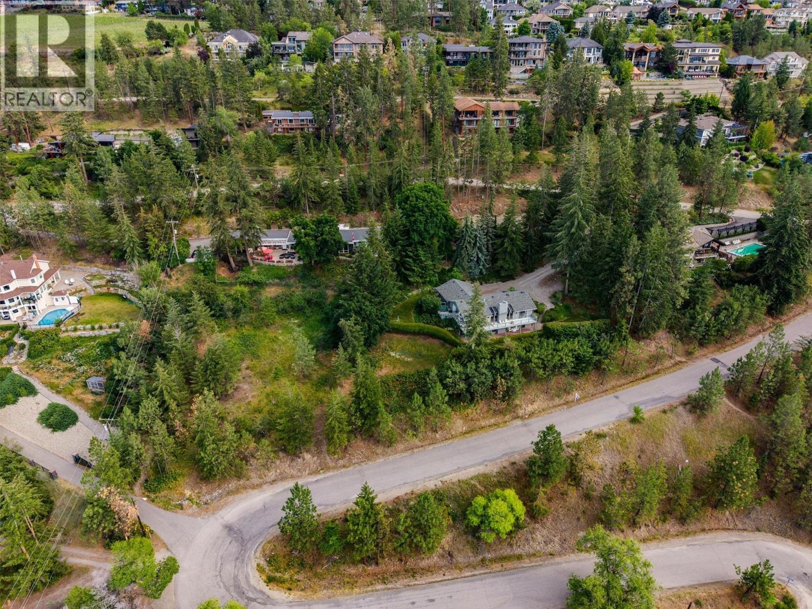 424 Edgemont Court, Kelowna, British Columbia  V1W 4J8 - Photo 18 - 10391673