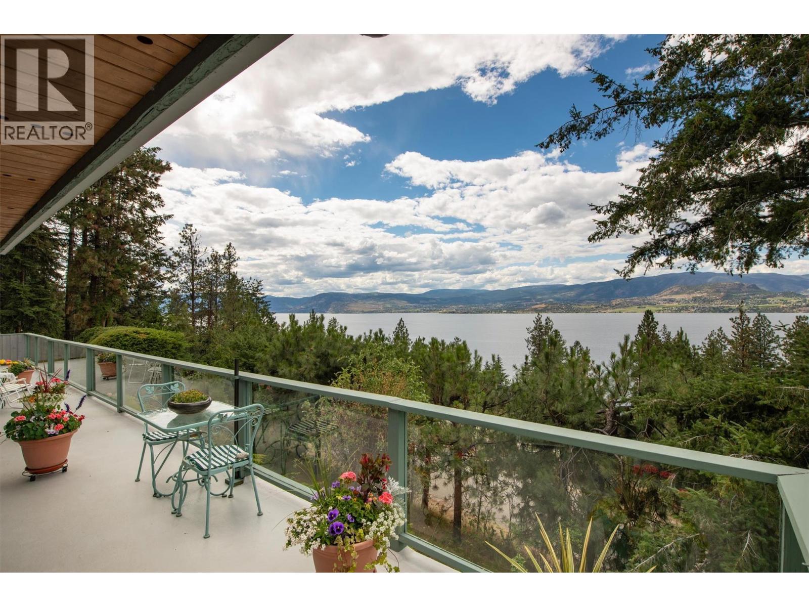 424 Edgemont Court, Kelowna, British Columbia  V1W 4J8 - Photo 31 - 10391673