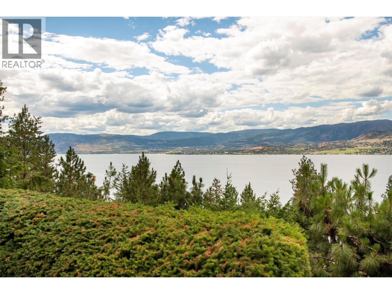 424 Edgemont Court, Kelowna, British Columbia  V1W 4J8 - Photo 42 - 10391673