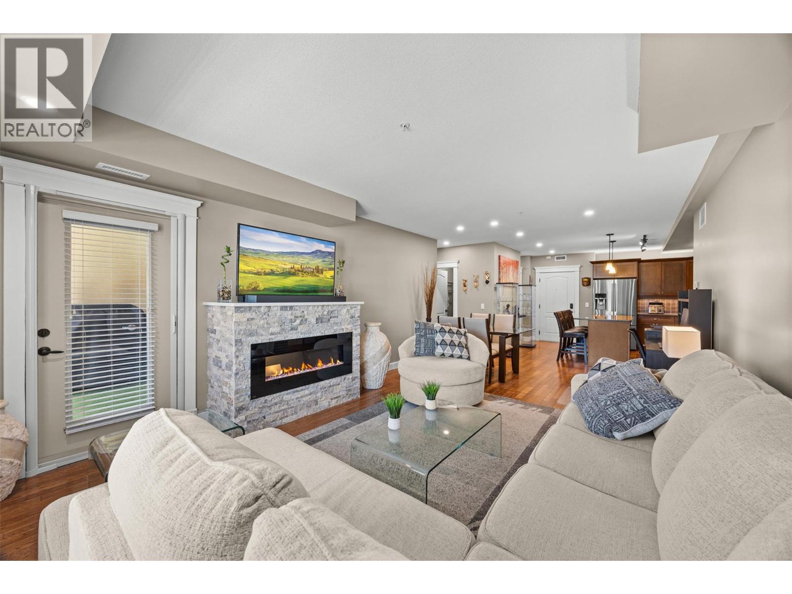 2070 Boucherie Road Unit# 301, West Kelowna, British Columbia  V4T 3K9 - Photo 11 - 10391654