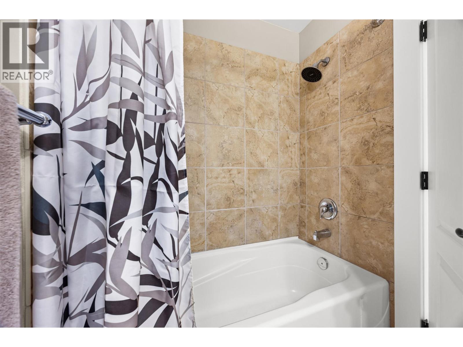 2070 Boucherie Road Unit# 301, West Kelowna, British Columbia  V4T 3K9 - Photo 16 - 10391654