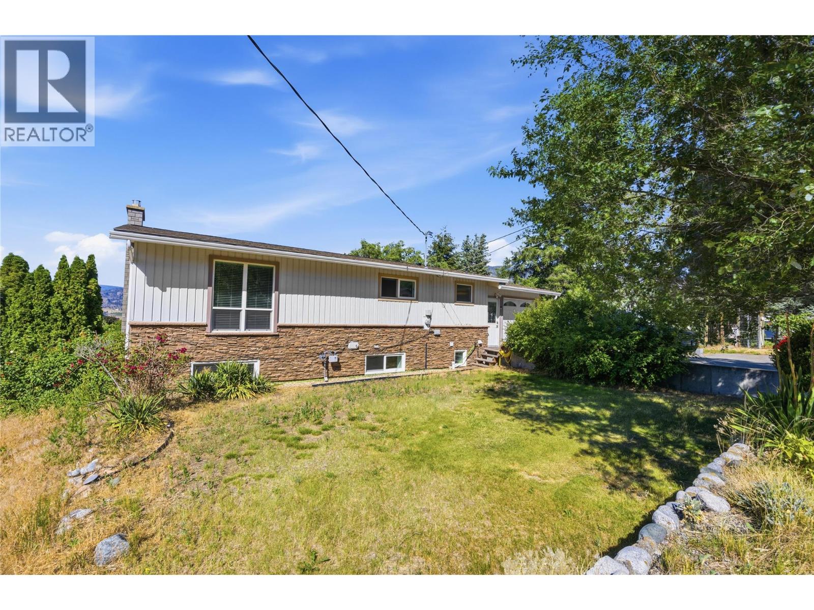 199 Lakehill Road, kaleden, British Columbia