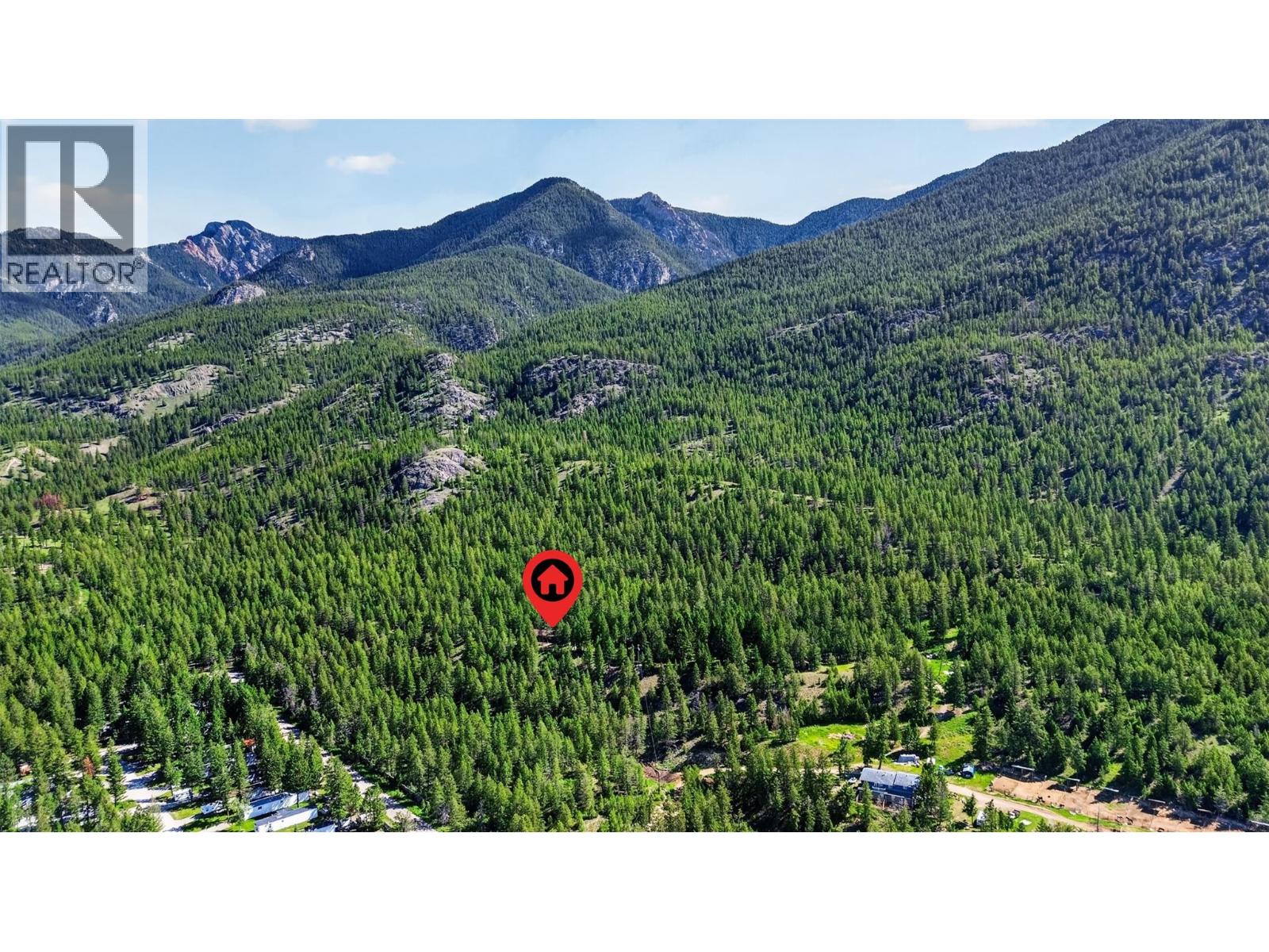 8566 Eacrett Road, Dry Gulch, British Columbia  V0A 1K2 - Photo 2 - 10391305