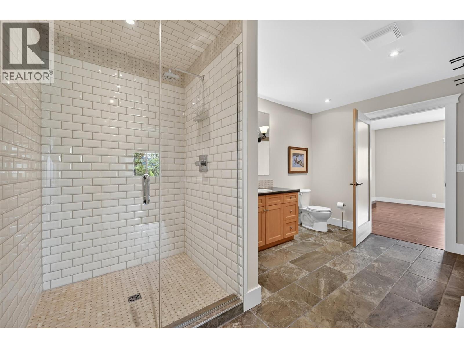8566 Eacrett Road, Dry Gulch, British Columbia  V0A 1K2 - Photo 26 - 10391305