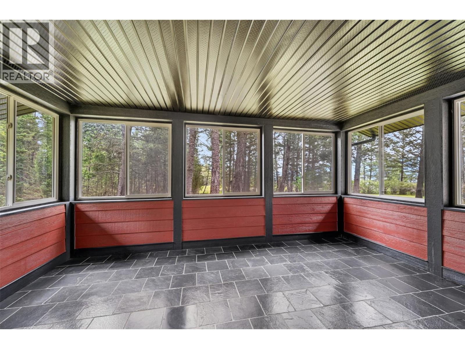 8566 Eacrett Road, Dry Gulch, British Columbia  V0A 1K2 - Photo 70 - 10391305