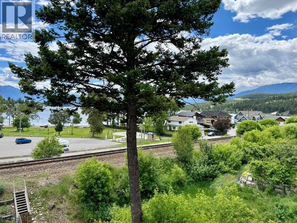 1725 6th Ave Avenue, Invermere, British Columbia  V0A 1K0 - Photo 28 - 10392123