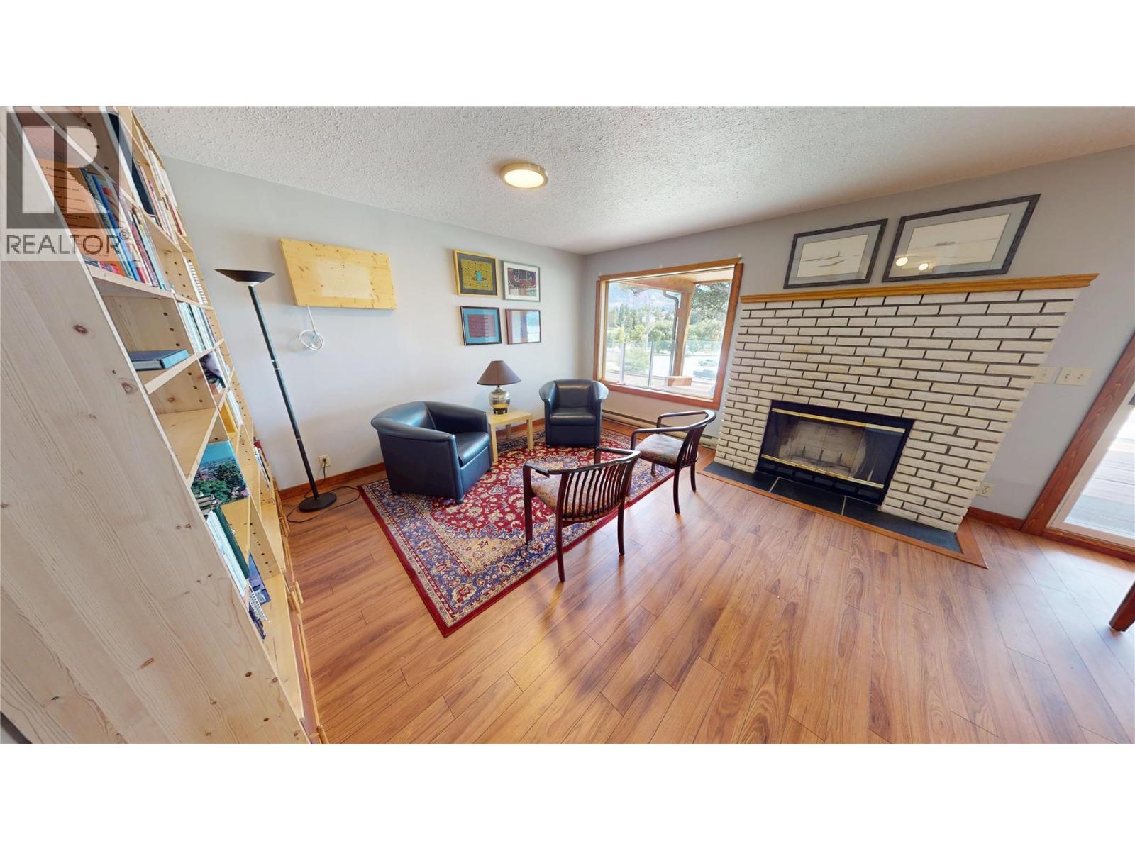 1725 6th Ave Avenue, Invermere, British Columbia  V0A 1K0 - Photo 6 - 10392123