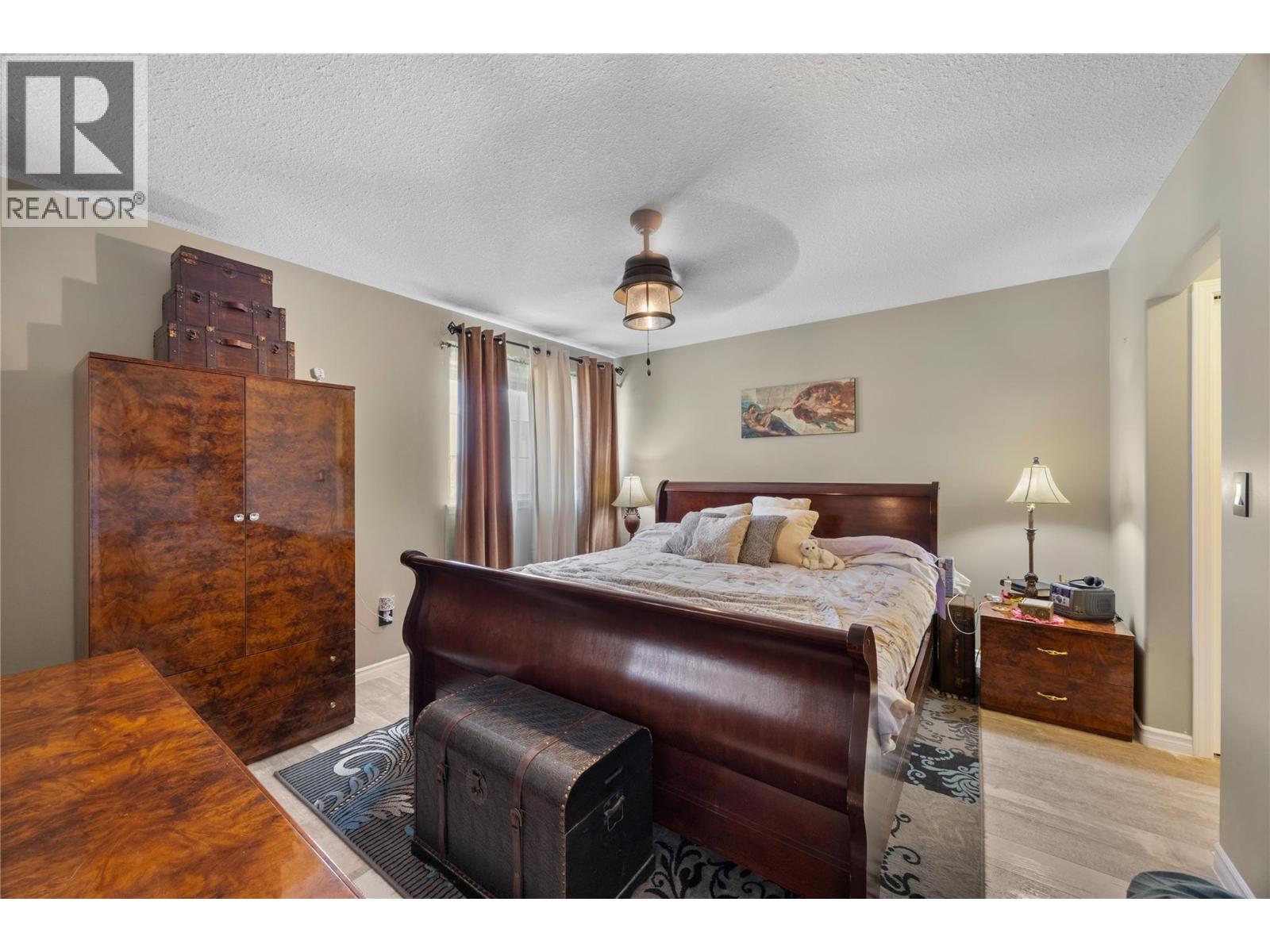 1070 Norview Road, Kamloops, British Columbia  V2B 8M1 - Photo 14 - 10392041