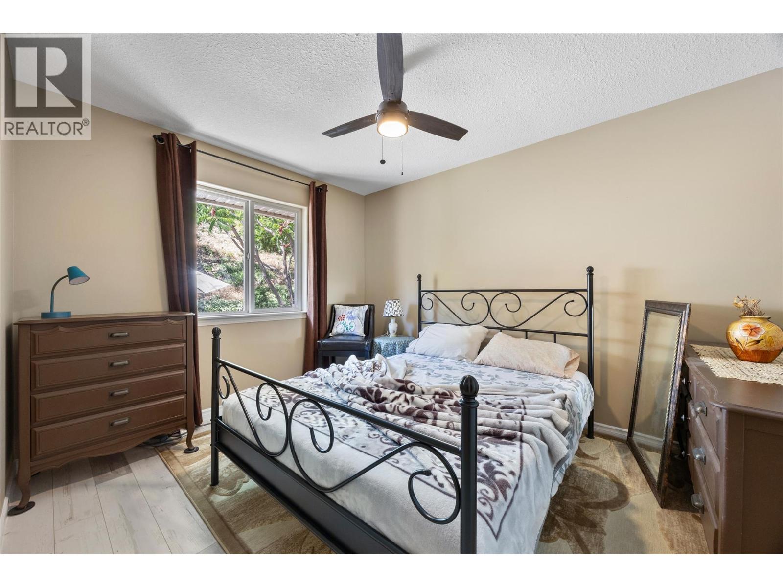 1070 Norview Road, Kamloops, British Columbia  V2B 8M1 - Photo 20 - 10392041