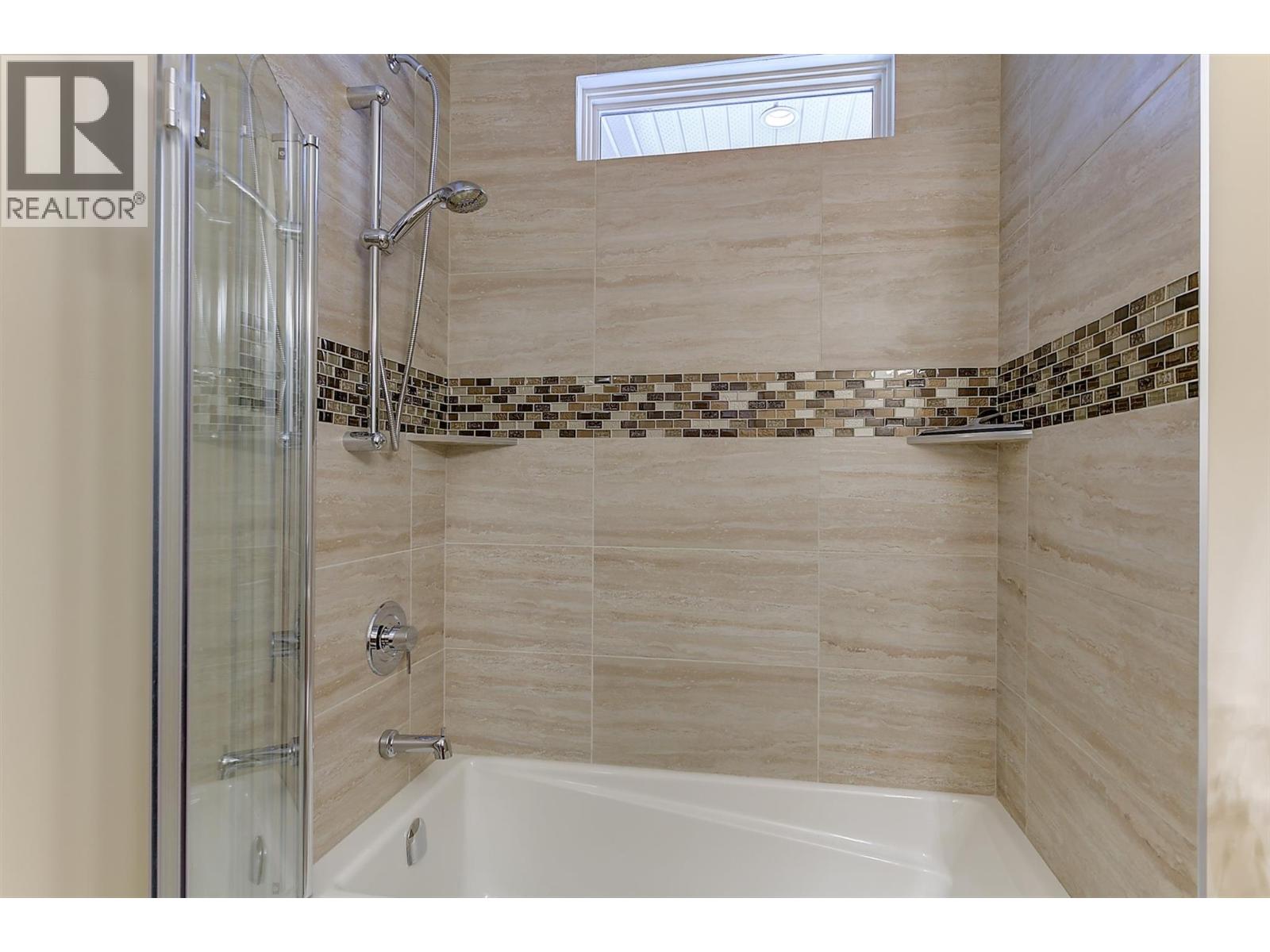 1902 Hidden Lake Place, Kelowna, British Columbia  V1V 2W8 - Photo 38 - 10391255
