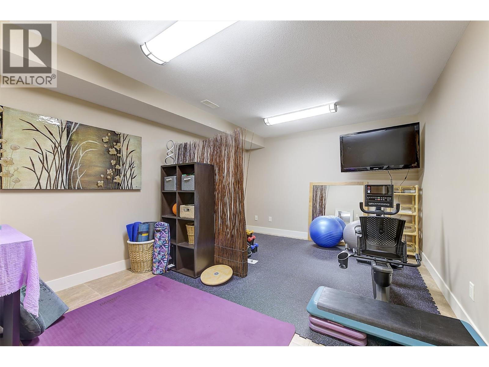 1902 Hidden Lake Place, Kelowna, British Columbia  V1V 2W8 - Photo 58 - 10391255