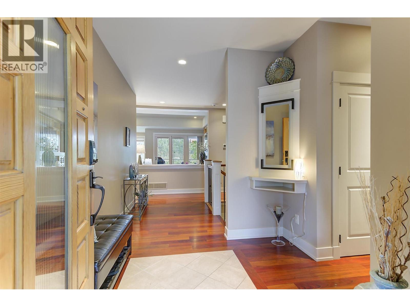 1902 Hidden Lake Place, Kelowna, British Columbia  V1V 2W8 - Photo 8 - 10391255