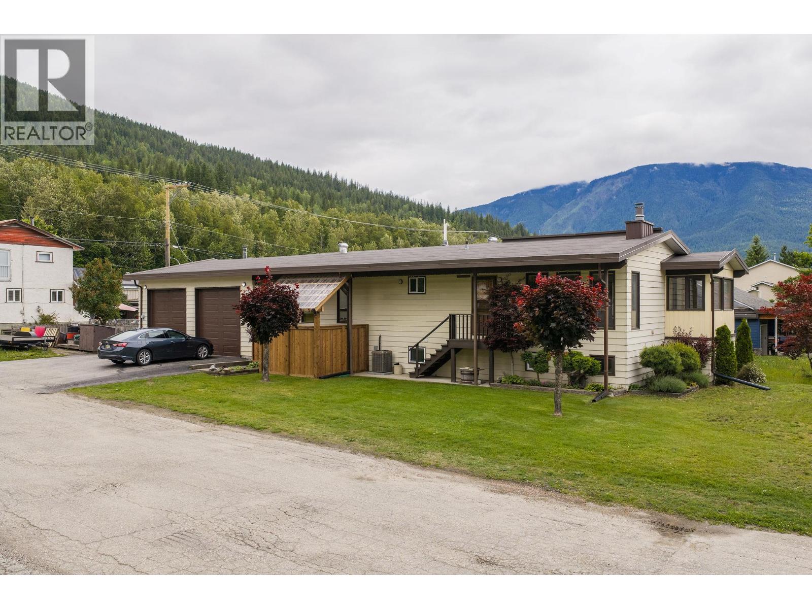 108 Ford Street, revelstoke, British Columbia