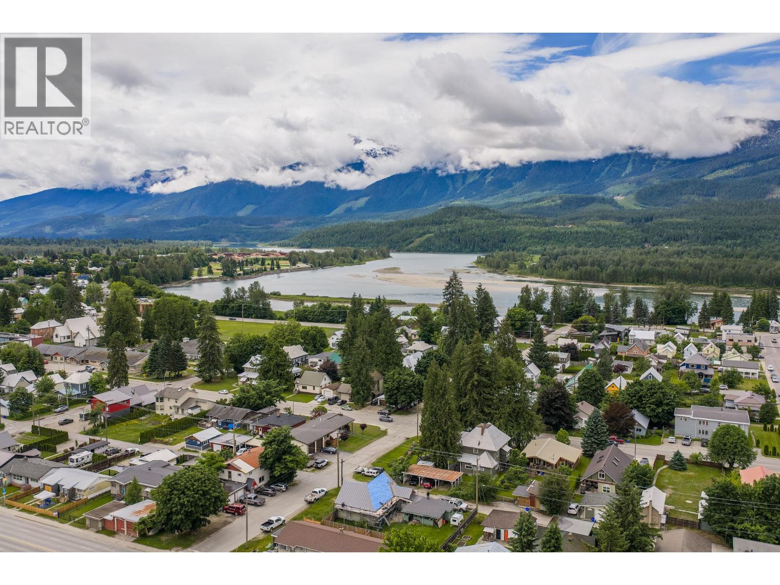 108 Ford Street, Revelstoke, British Columbia  V0E 2S0 - Photo 41 - 10391429