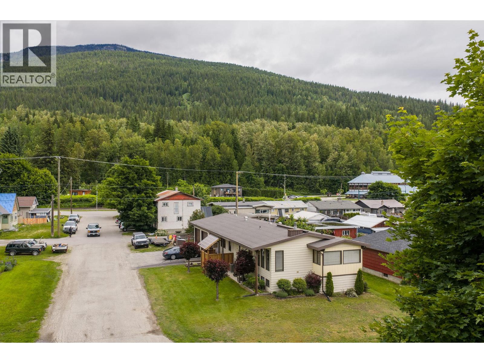 108 Ford Street, Revelstoke, British Columbia  V0E 2S0 - Photo 42 - 10391429