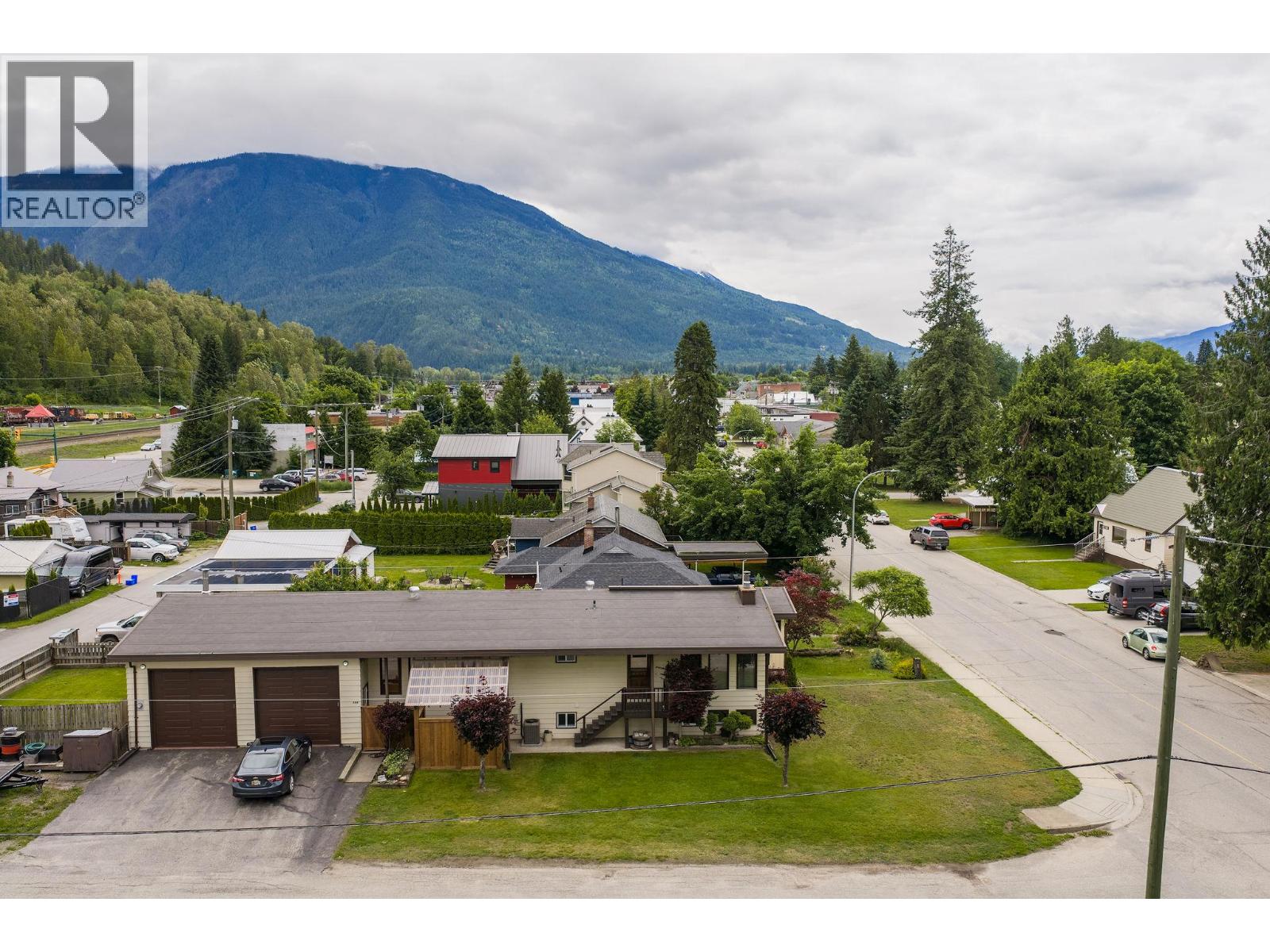108 Ford Street, Revelstoke, British Columbia  V0E 2S0 - Photo 48 - 10391429