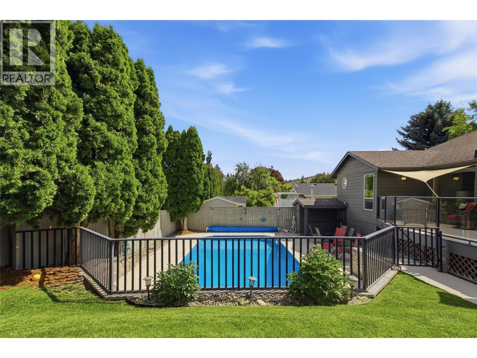 1914 Sedgewick Drive, Kamloops, British Columbia  V2E 1Z7 - Photo 8 - 10392187
