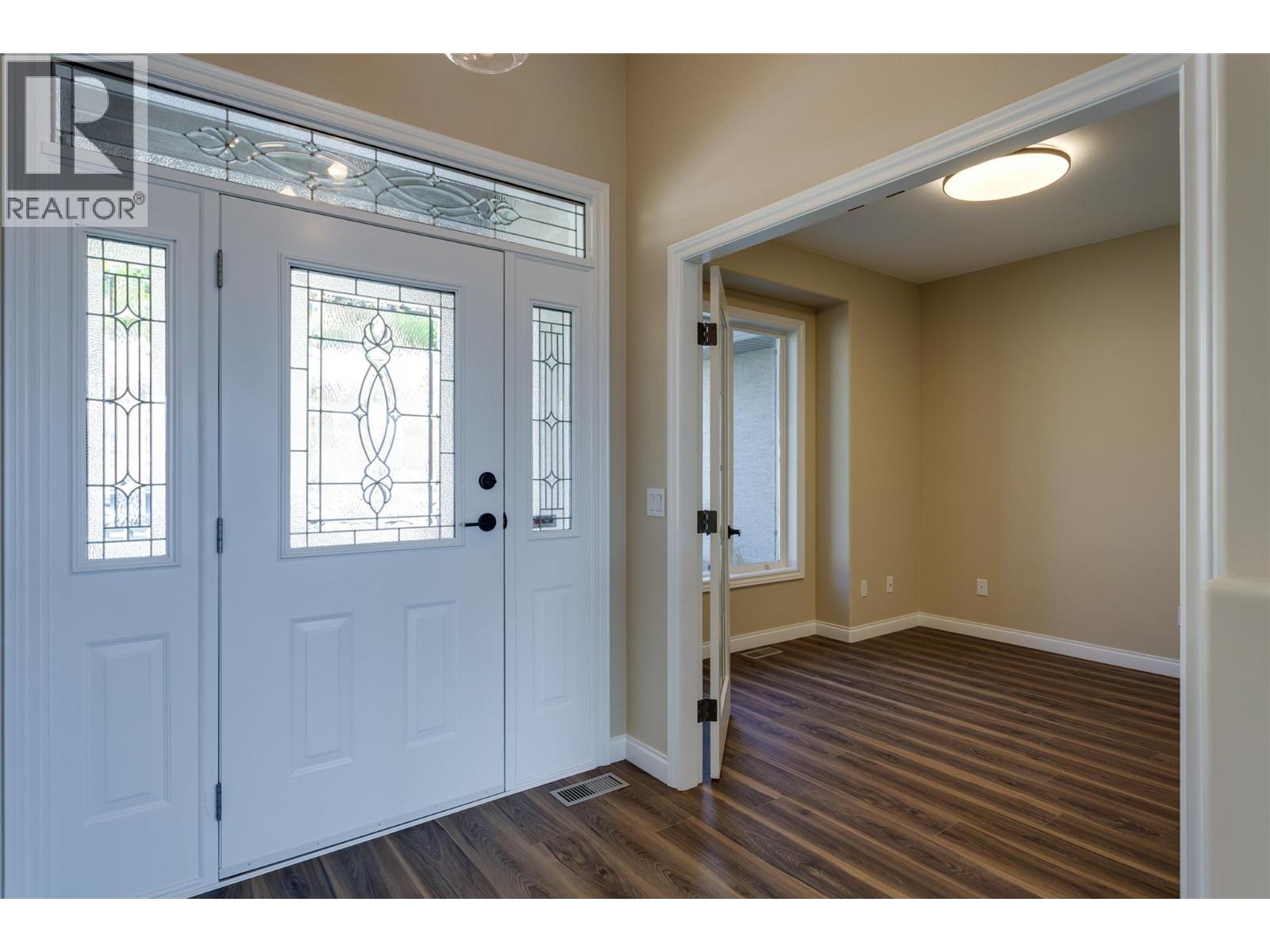 1084 Aurora Heights, West Kelowna, British Columbia  V1Z 4B2 - Photo 2 - 10392167