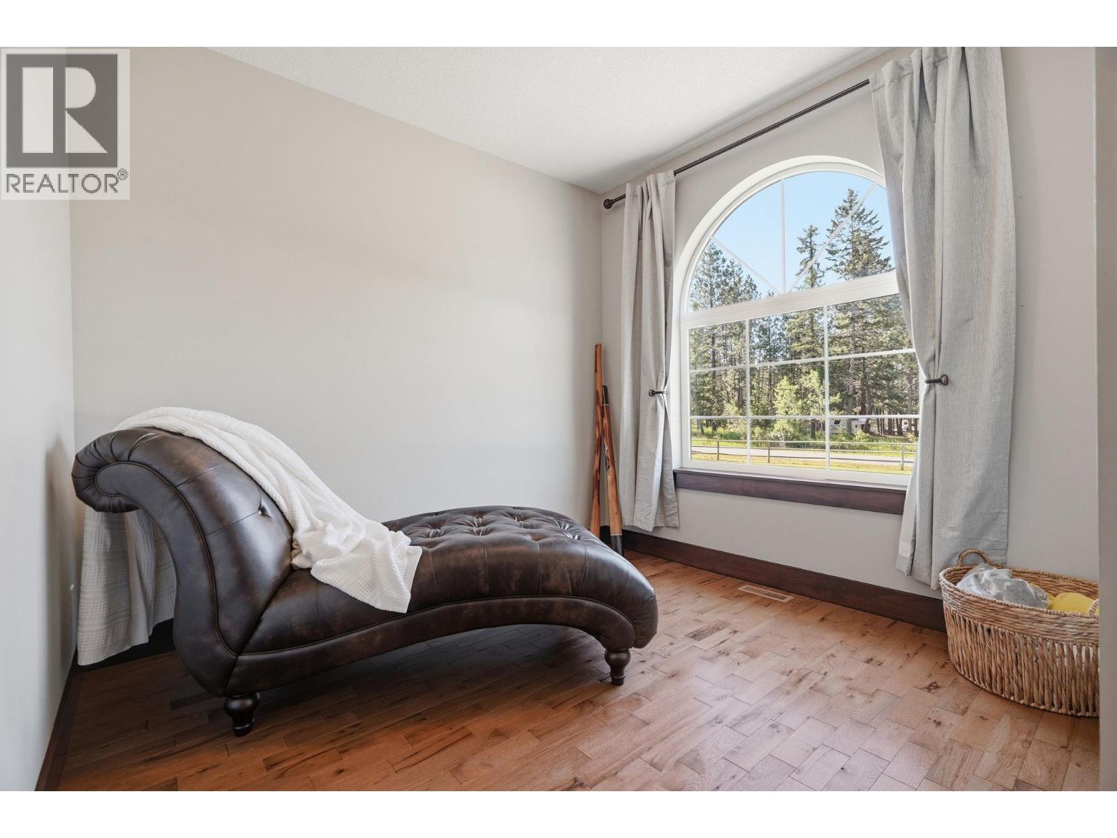 4520 13th Street S, Cranbrook, British Columbia  V1C 7A9 - Photo 47 - 10389573
