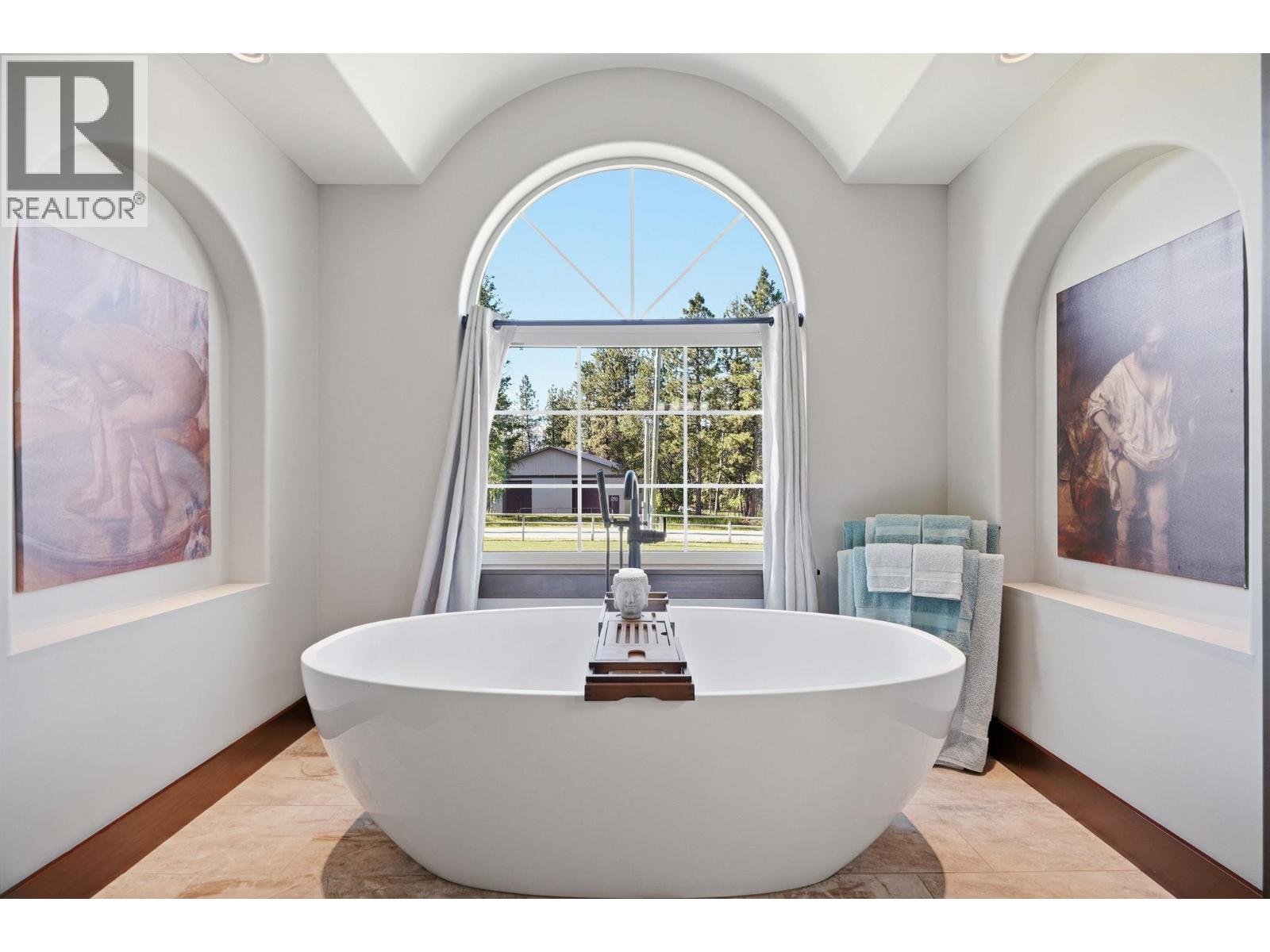 4520 13th Street S, Cranbrook, British Columbia  V1C 7A9 - Photo 61 - 10389573