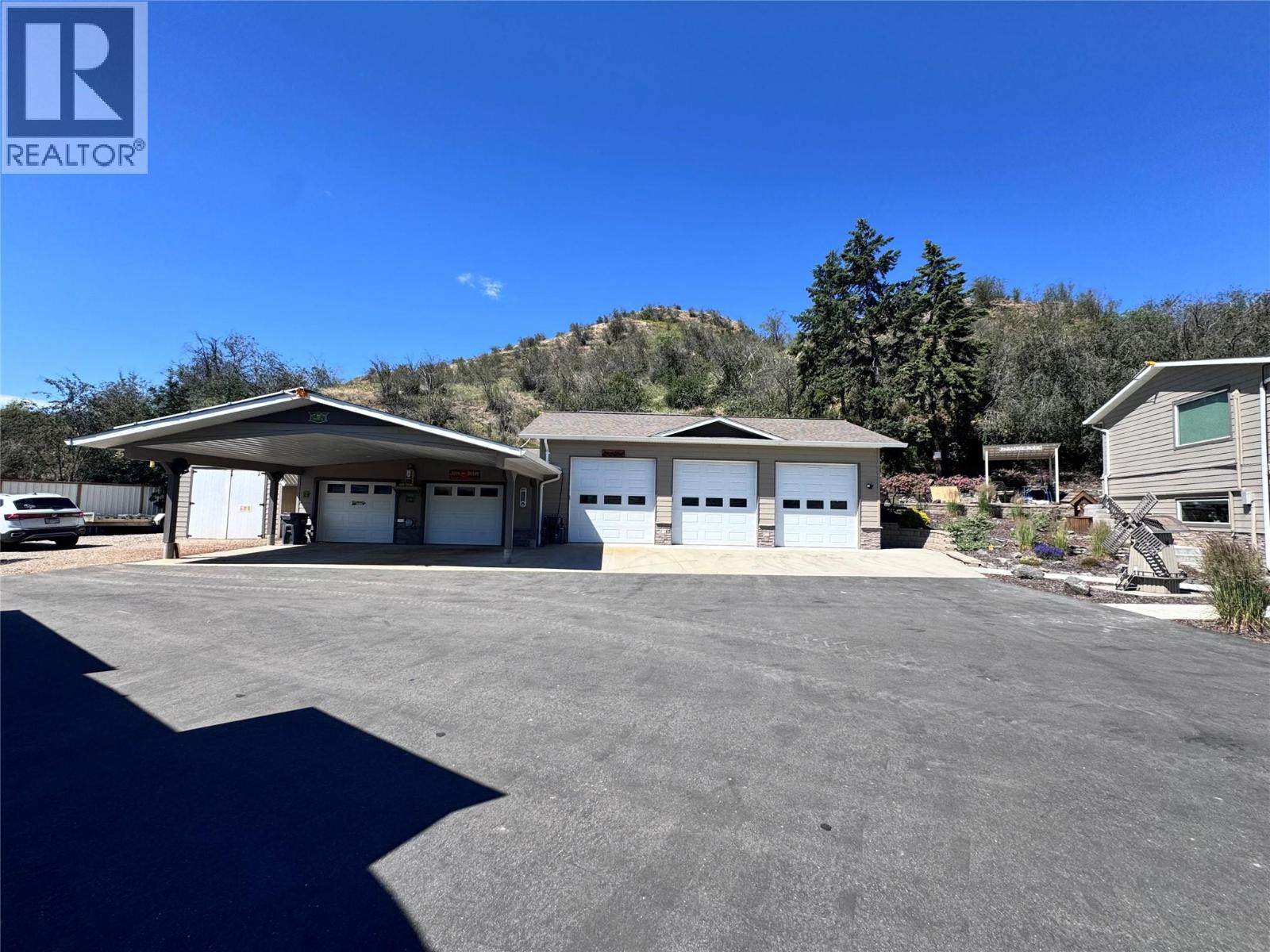 6902 Old Kamloops Road, Vernon, British Columbia  V1H 1W1 - Photo 13 - 10391718