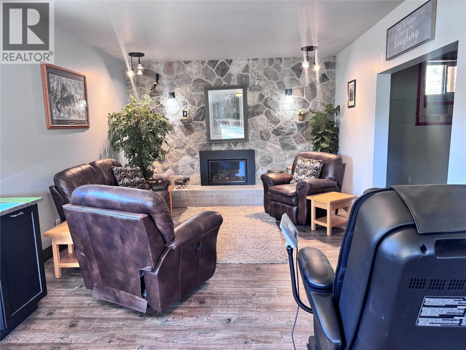 6902 Old Kamloops Road, Vernon, British Columbia  V1H 1W1 - Photo 14 - 10391718