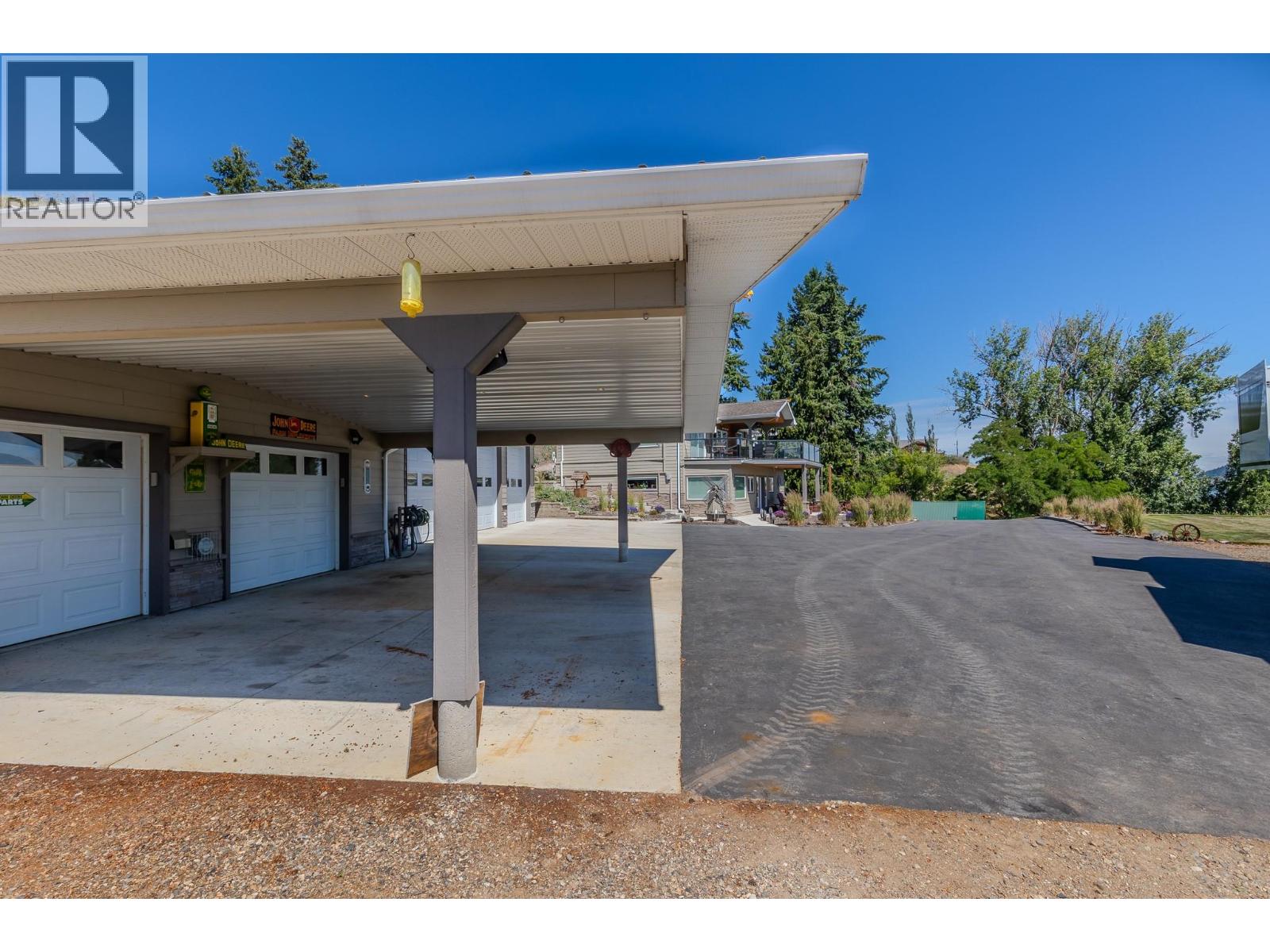 6902 Old Kamloops Road, Vernon, British Columbia  V1H 1W1 - Photo 85 - 10391718