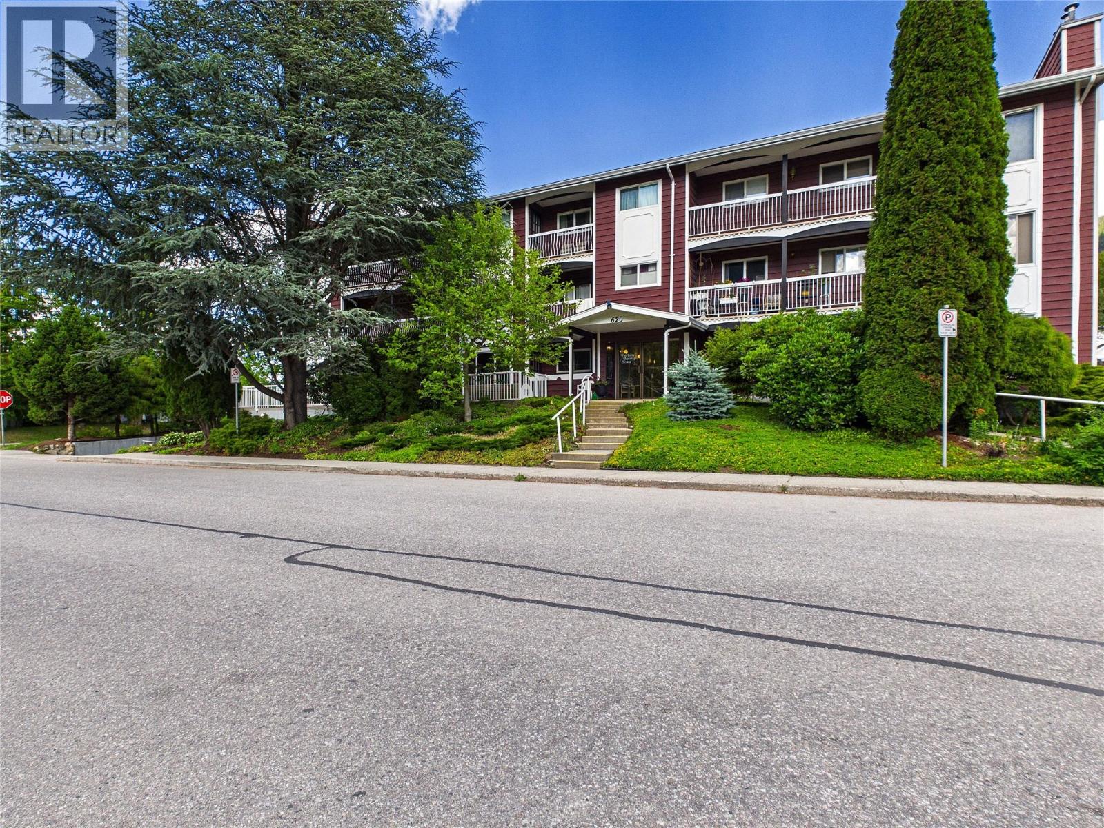 620 Second Street Unit# 304, Nelson, British Columbia  V1L 2L8 - Photo 1 - 10392174