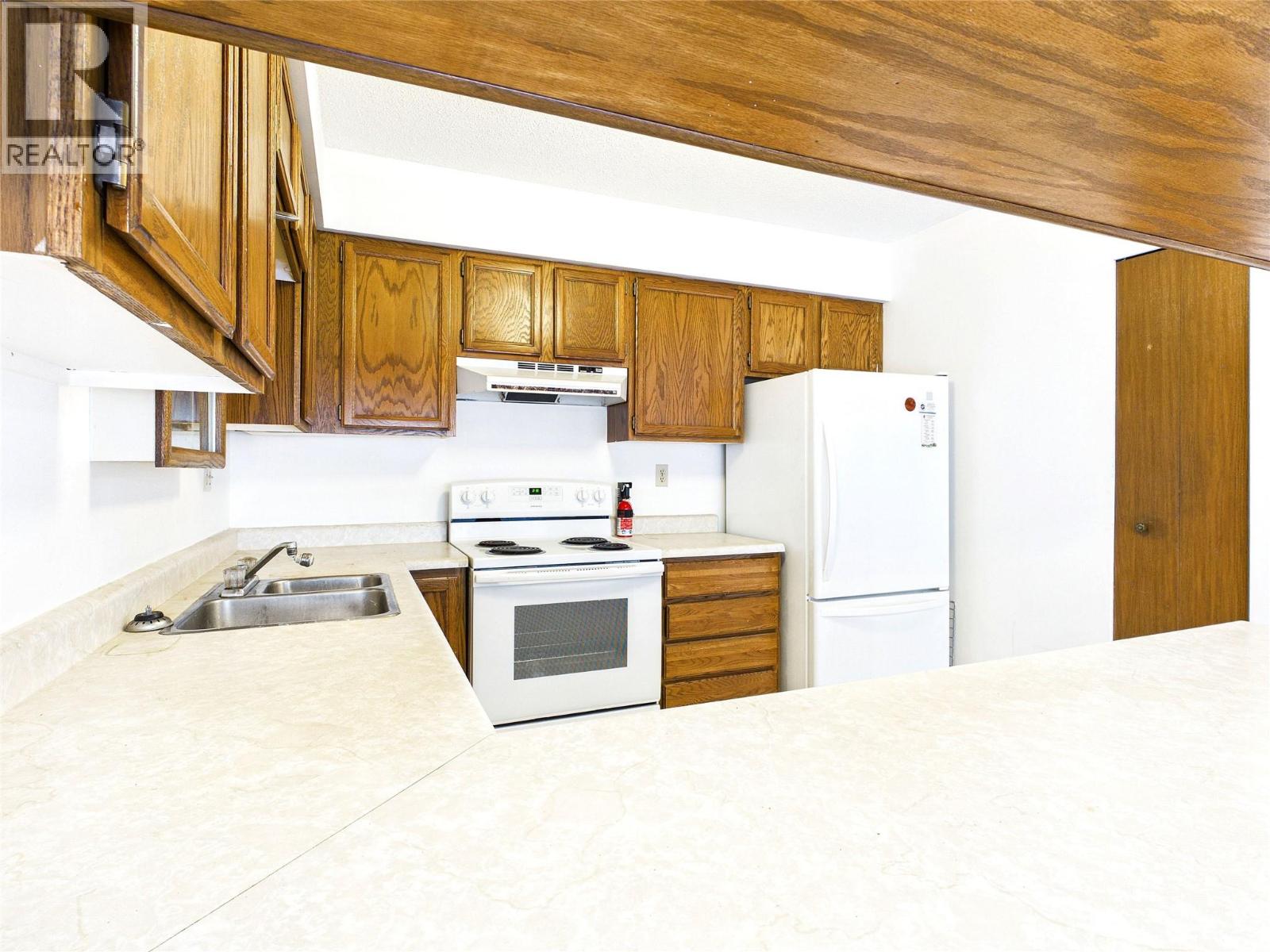 620 Second Street Unit# 304, Nelson, British Columbia  V1L 2L8 - Photo 8 - 10392174