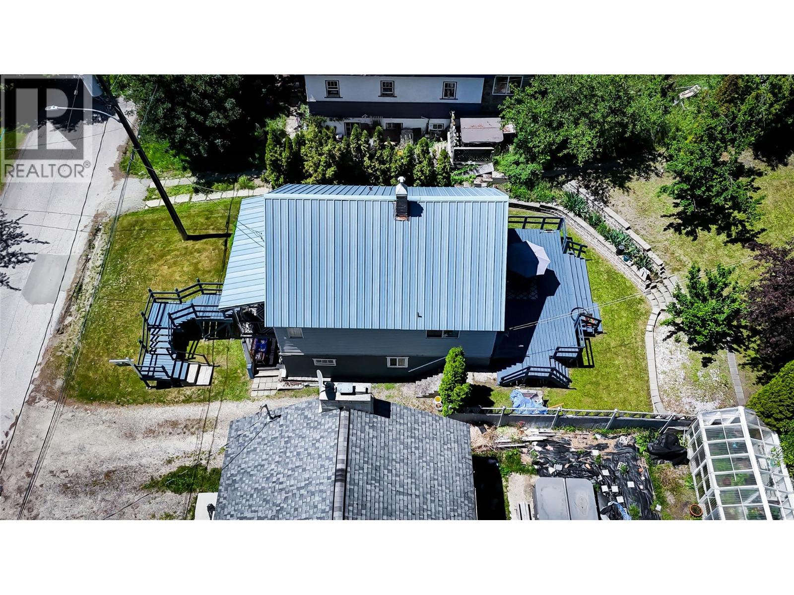 2246 Kootenay Avenue, Rossland, British Columbia  V0G 1Y0 - Photo 8 - 10392120